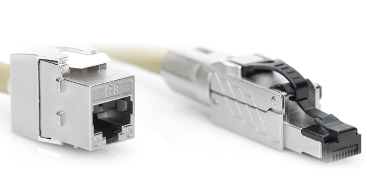 Fedlstecker und CAT 8.1 in Anwendung