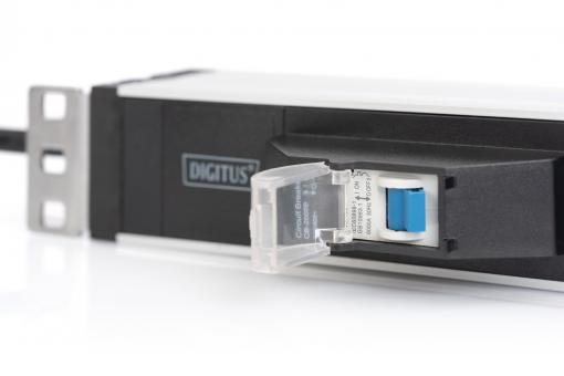 DIGITUS B2B Shop  Bloc multiprise avec profilé en aluminium, prise  électrique à contacts de protection avec 6 sorties et disjoncteur